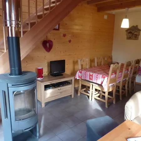 Cosy Chalet In Li Zey With Countryside Views Dağ evi Liézey