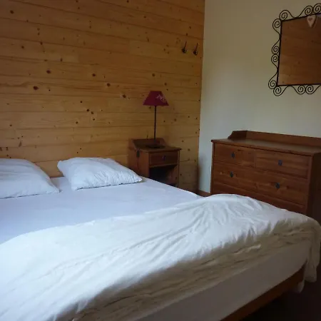 Cosy Chalet In Li Zey With Countryside Views Dağ evi